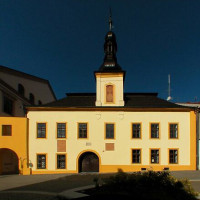 Dům světlé barvy